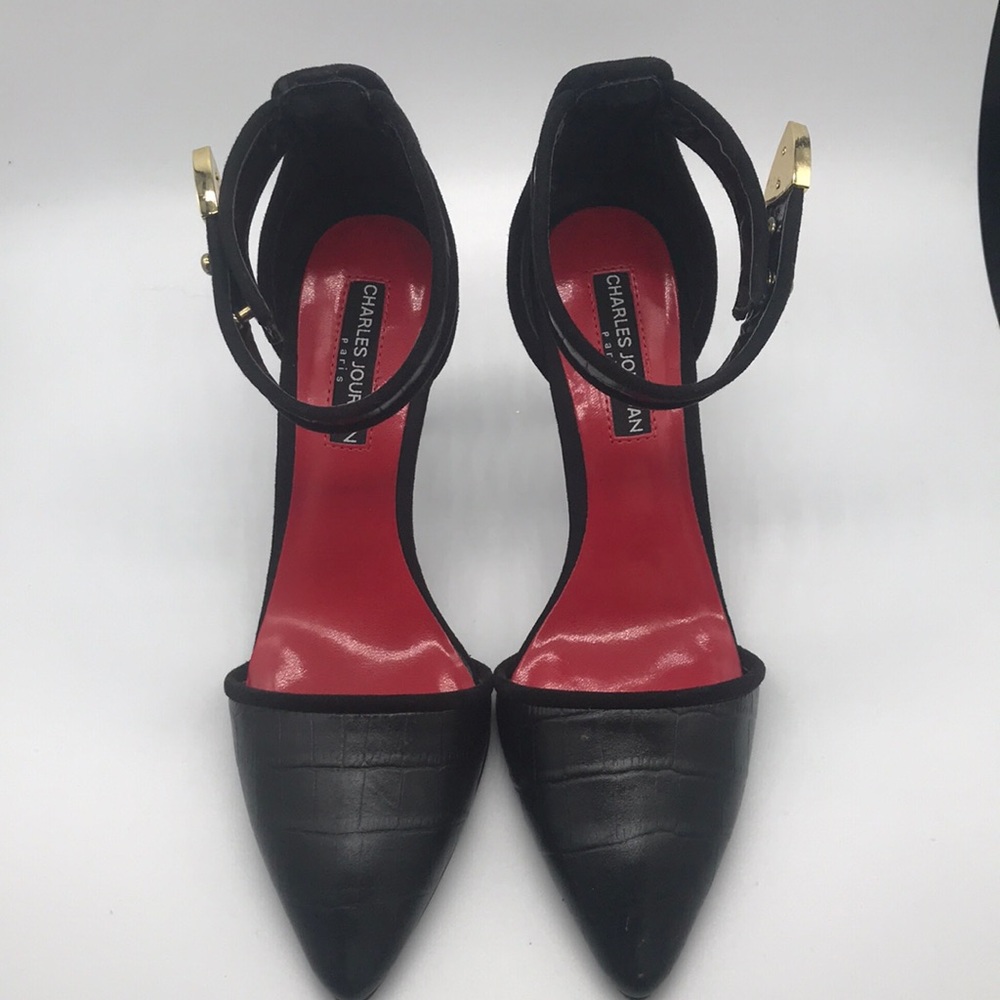 Charles Jourdan Black heels with red inner lining